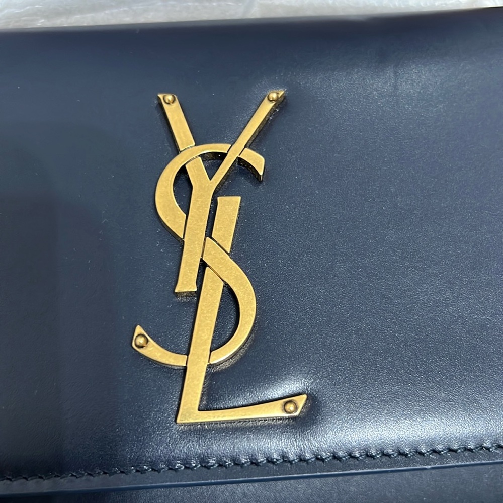 New YSL Yves Saint Laurent Kate Flap Navy Leather & Gold Chain - Picture 13 of 17